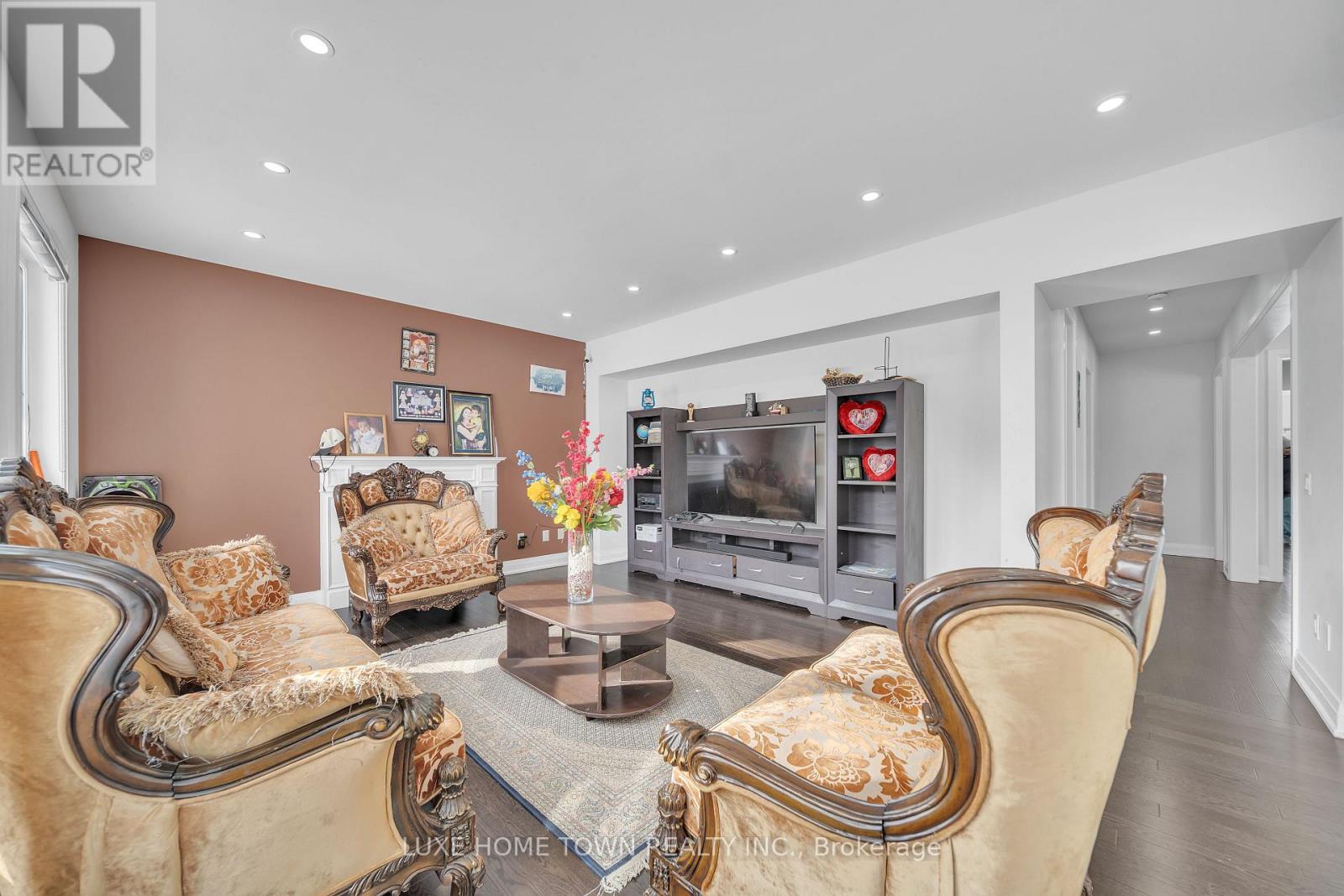 101 Prince Charles Crescent, Woodstock, Ontario  N4T 0N1 - Photo 6 - X12200673