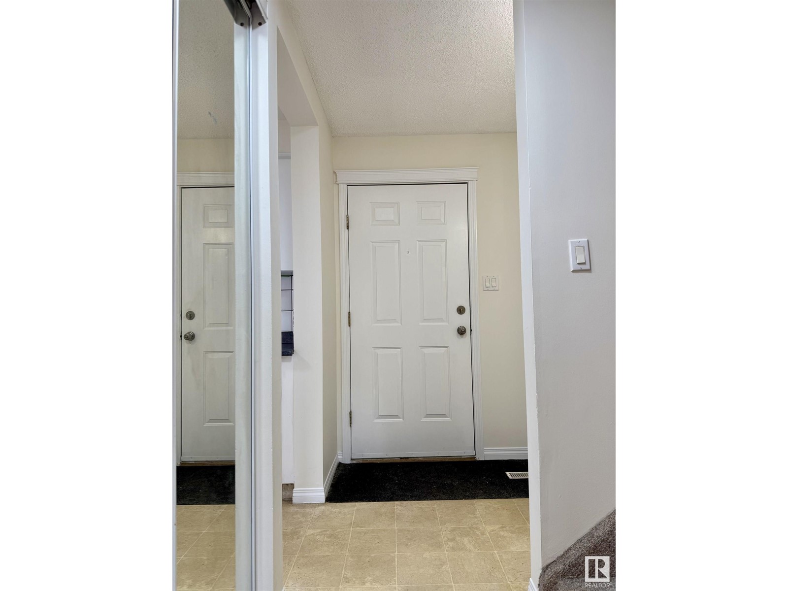 Property at #27 3812 20 AV NW image 5