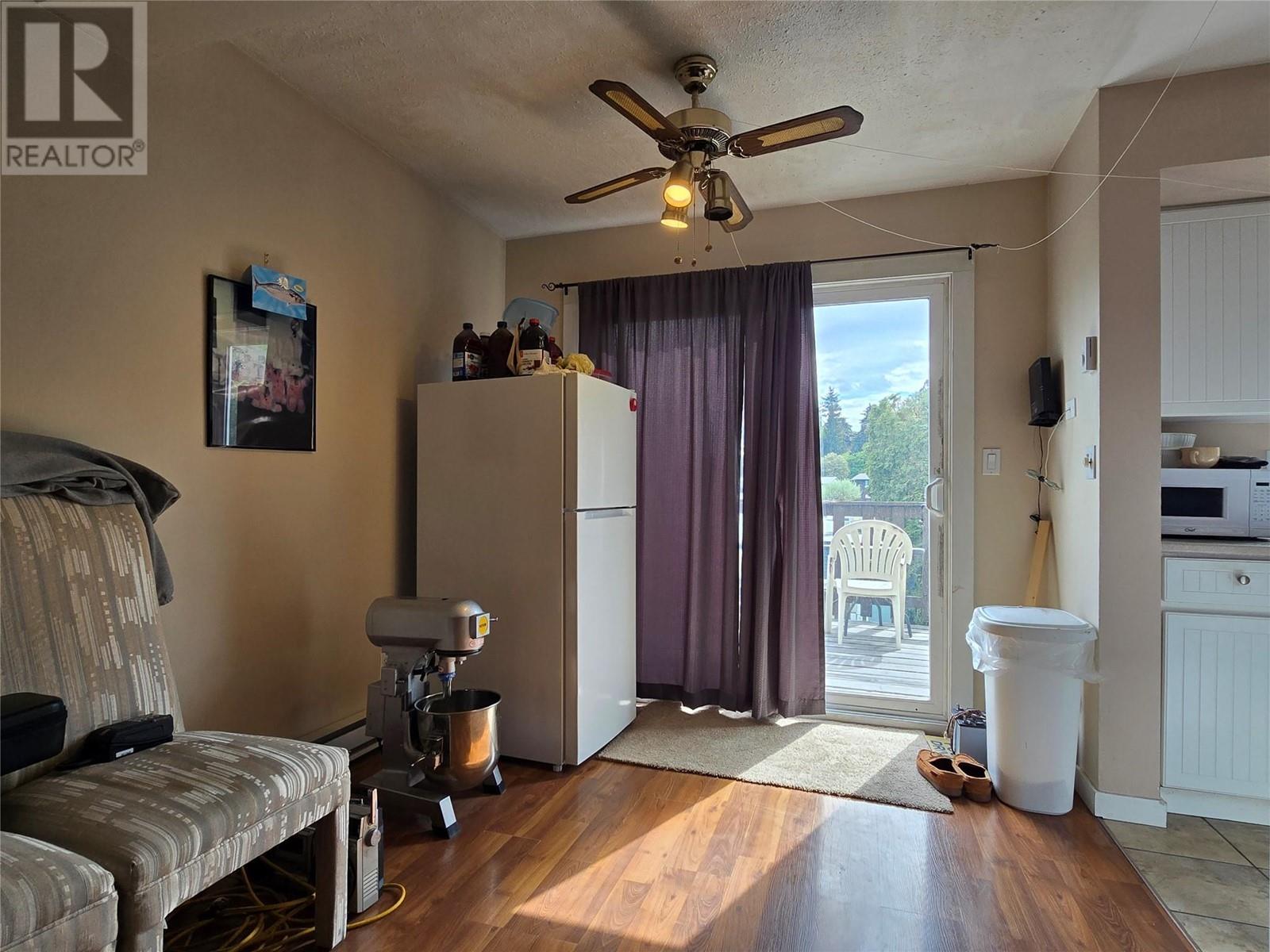 Property at 1605 Summit Drive Unit# 72 image 5