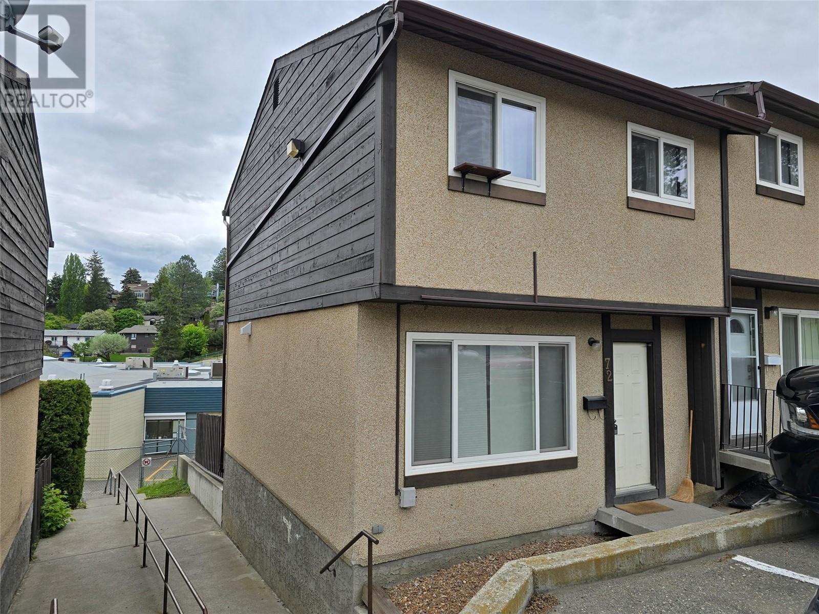 Property at 1605 Summit Drive Unit# 72 image 1
