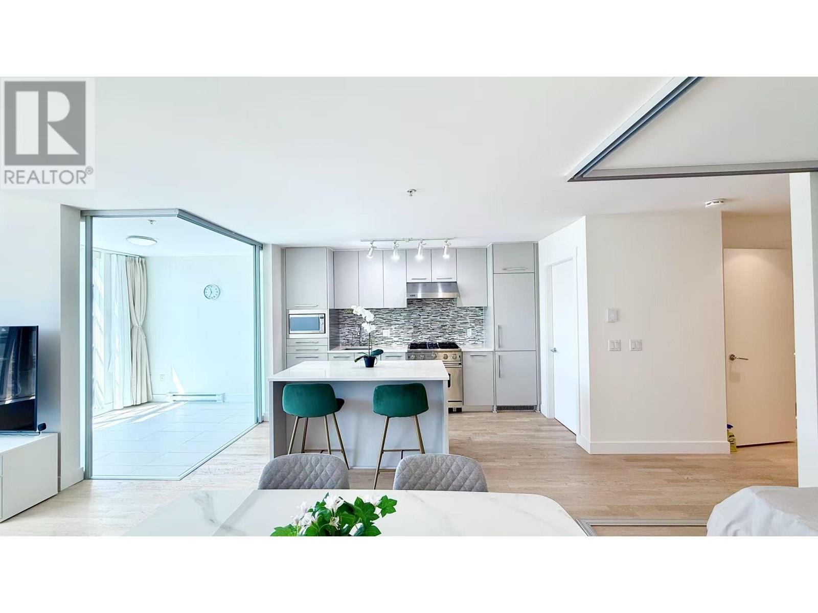 307 4355 W 10th Avenue, Vancouver, British Columbia  V6R 2H6 - Photo 11 - R3010385