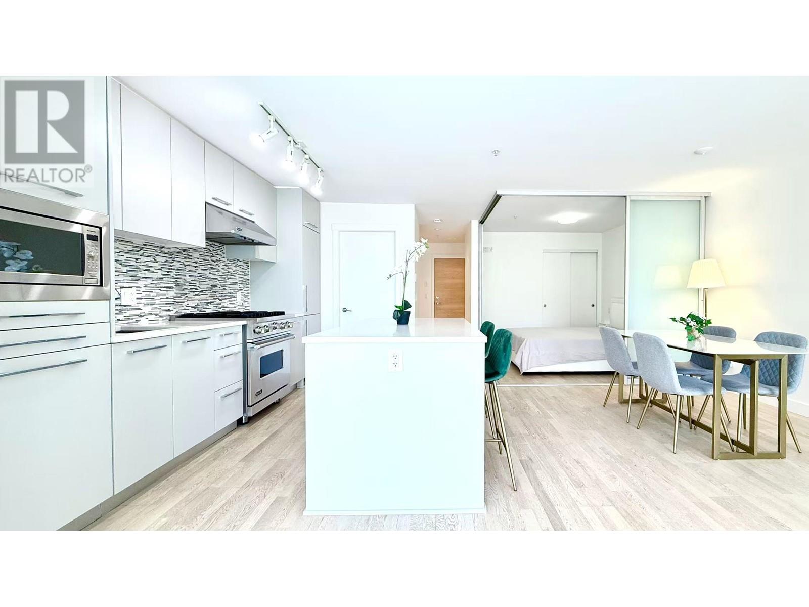 307 4355 W 10th Avenue, Vancouver, British Columbia  V6R 2H6 - Photo 8 - R3010385