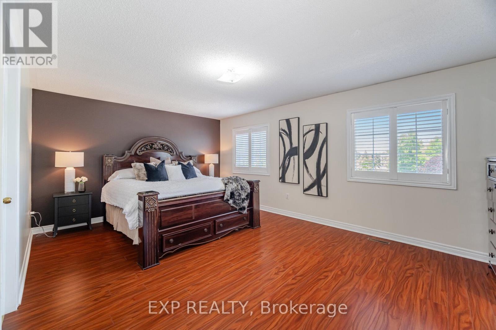 6611 Spinnaker Circle, Mississauga, Ontario  L5W 1R2 - Photo 19 - W12197406