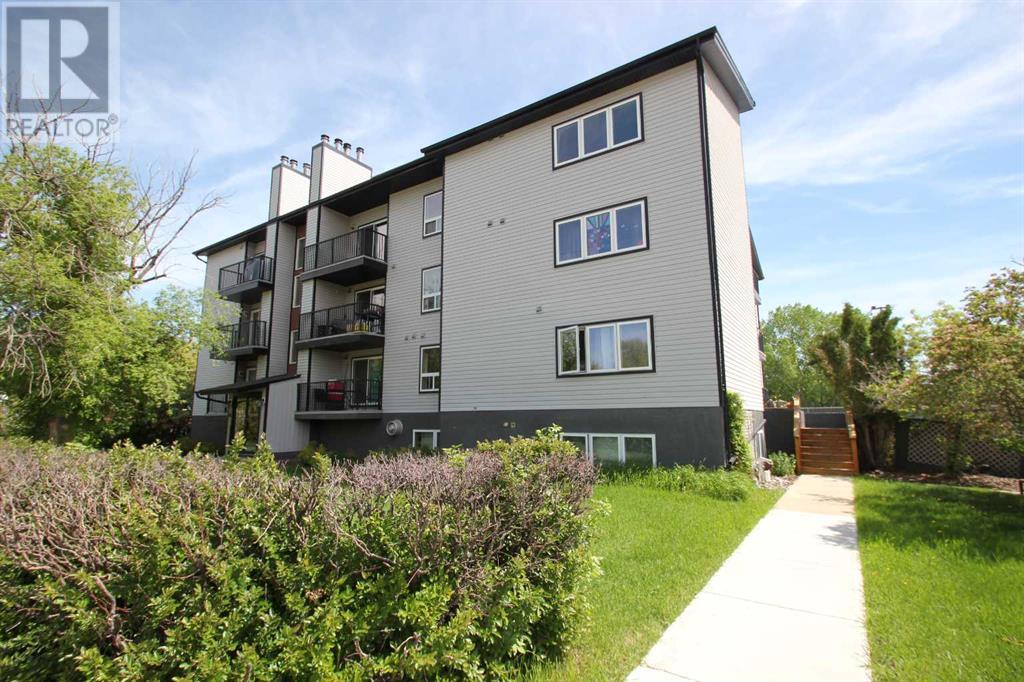 201, 4405 48 Avenue, Red Deer, Alberta  T4n 5Y7 - Photo 1 - A2227081