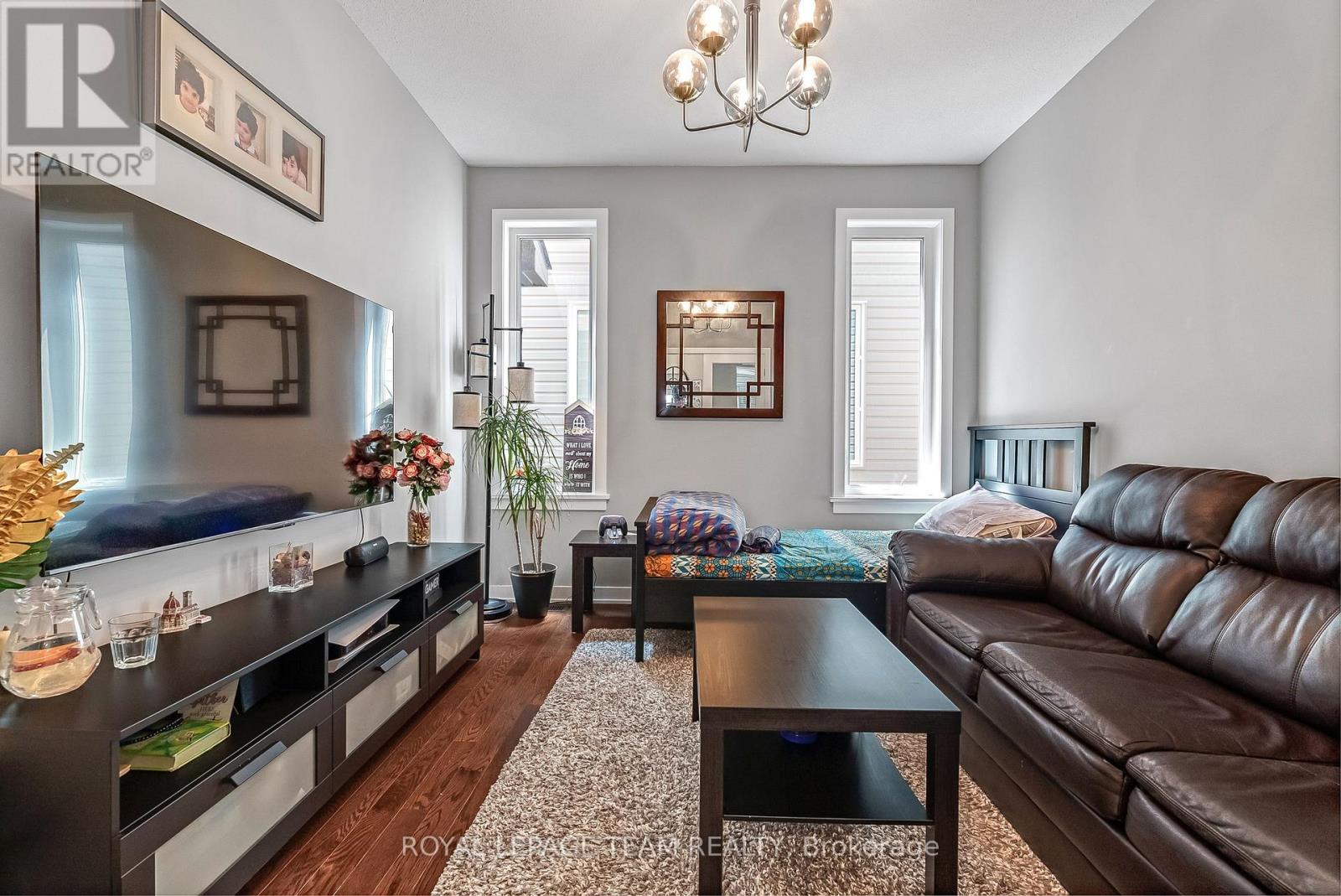 840 Sendero Way, Ottawa, Ontario  K2S 2W9 - Photo 6 - X12200696