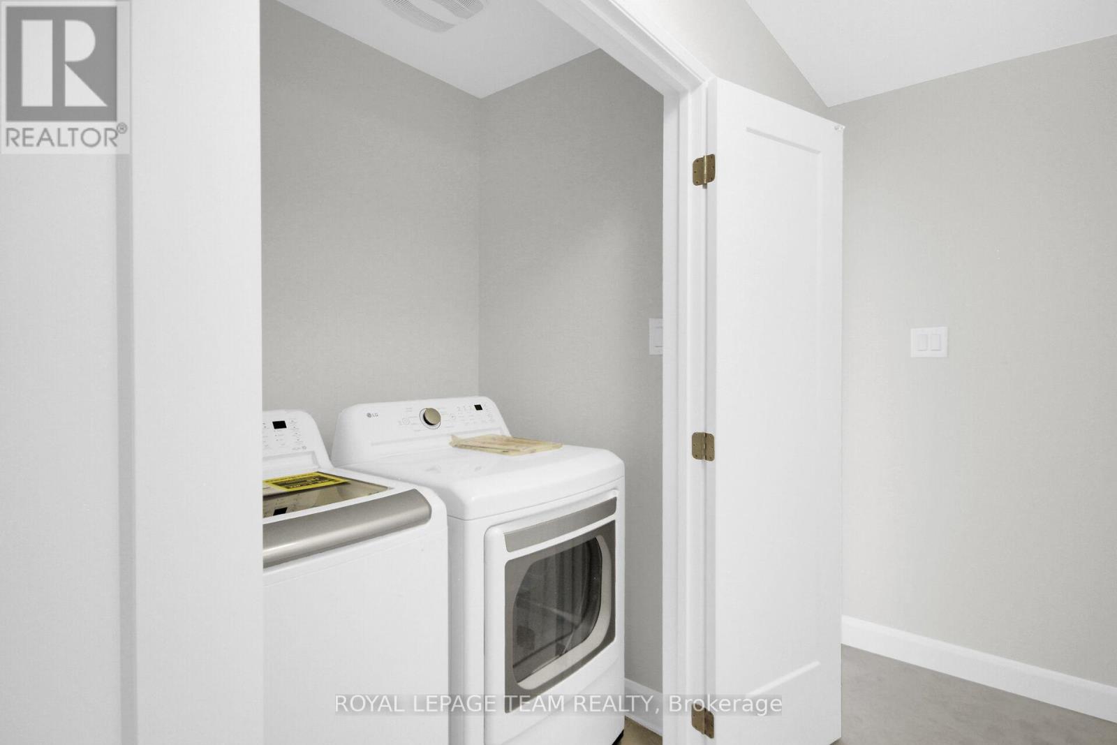 117 Succession Court, Ottawa, Ontario  K2S 2Z8 - Photo 25 - X12200713