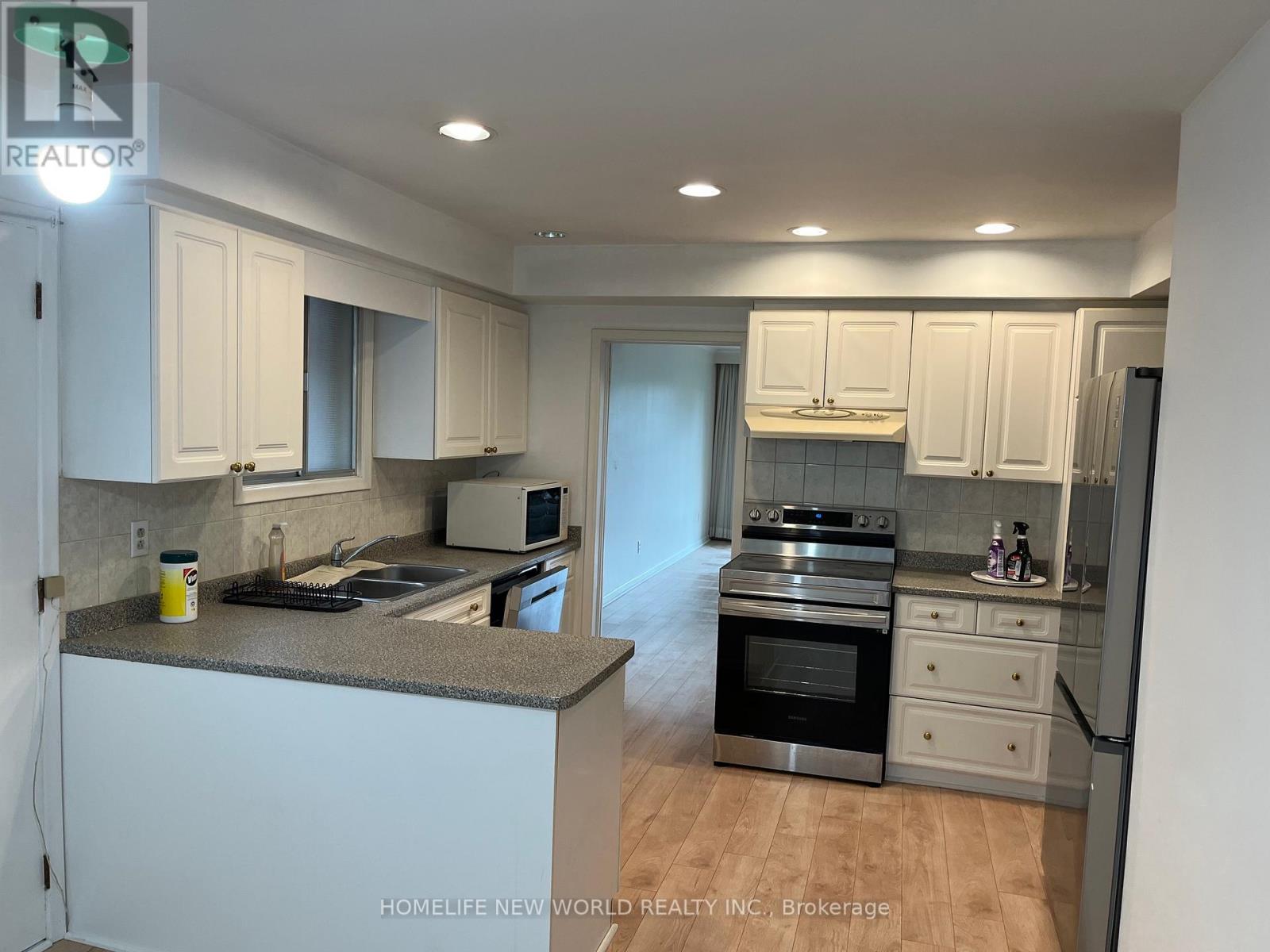 MAIN - 47 WARLOCK CRESCENT, Toronto, Ontario