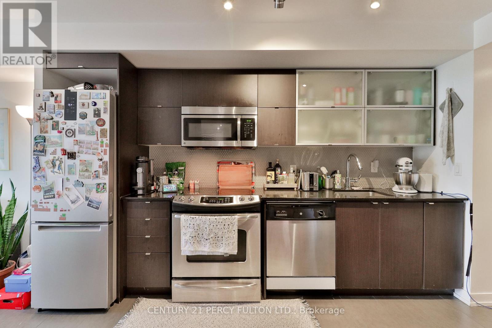 201 - 170 Fort York Boulevard, Toronto, Ontario  M5V 0E6 - Photo 5 - C12200693