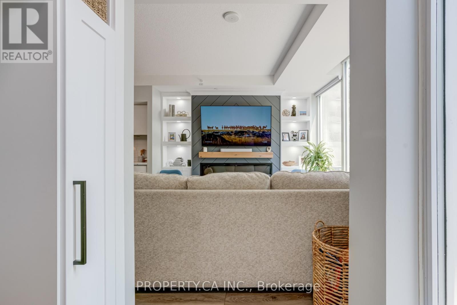 Th3 - 85 Queens Wharf Road, Toronto, Ontario  M5V 0J9 - Photo 10 - C12200701
