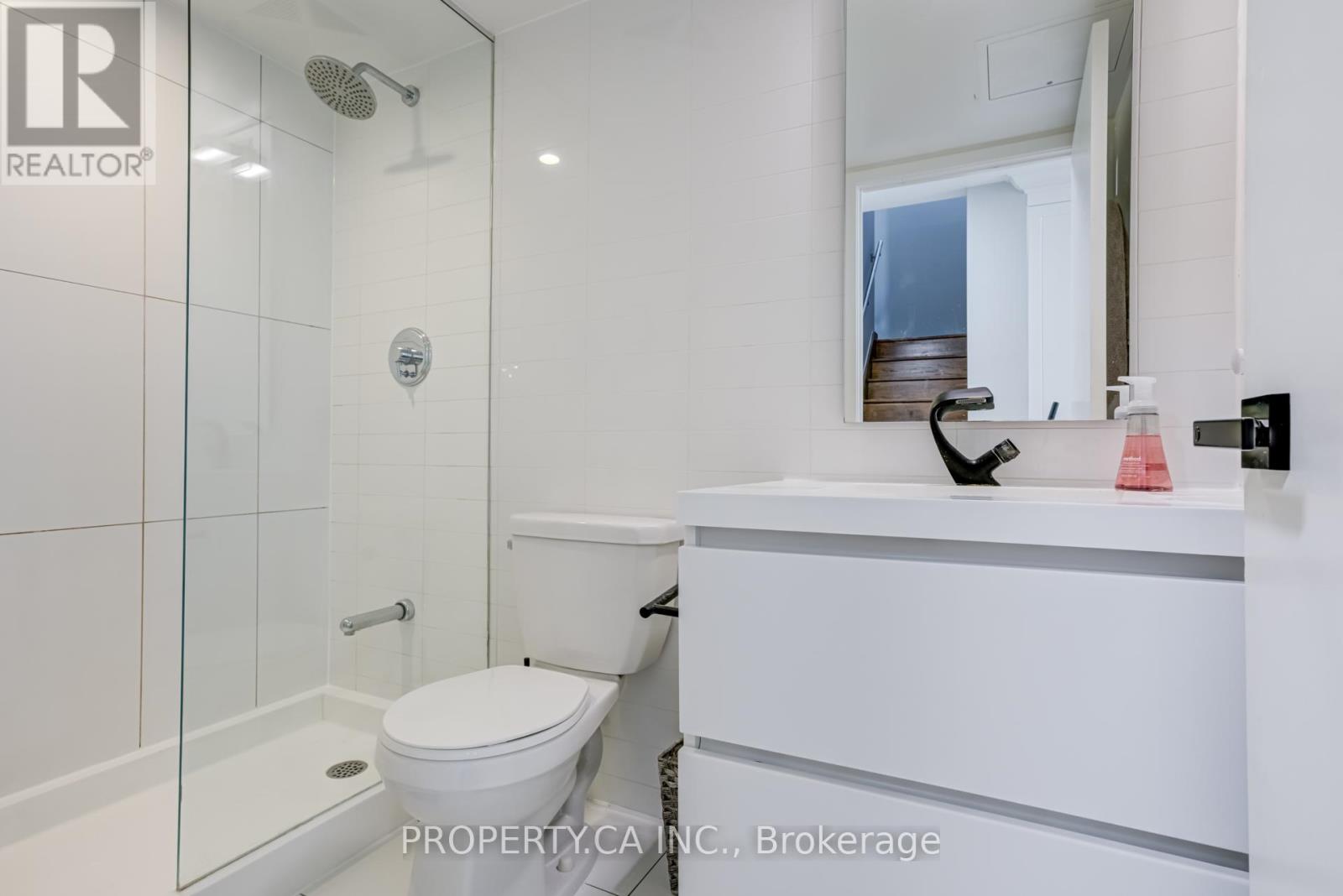 Th3 - 85 Queens Wharf Road, Toronto, Ontario  M5V 0J9 - Photo 24 - C12200701