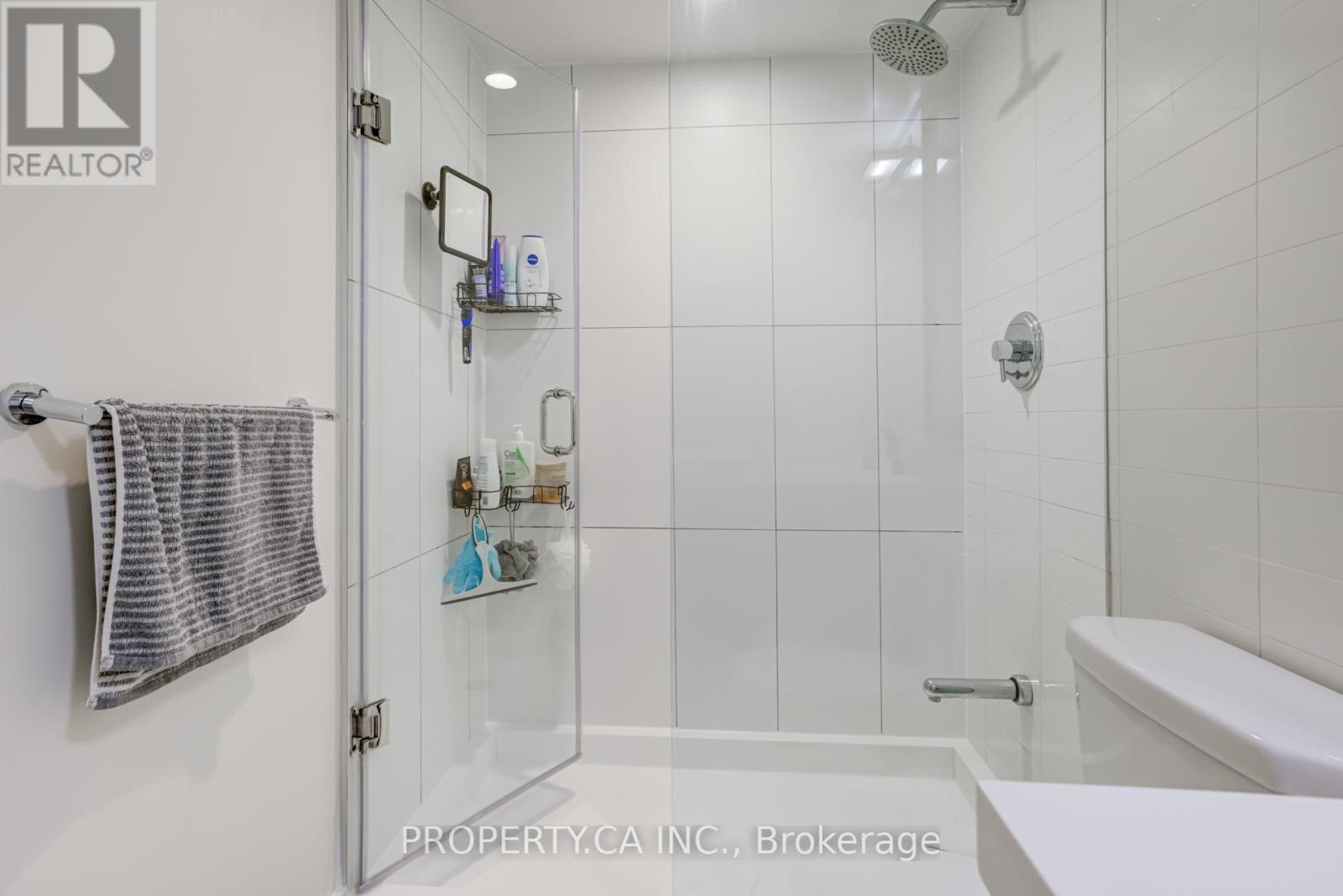 Th3 - 85 Queens Wharf Road, Toronto, Ontario  M5V 0J9 - Photo 26 - C12200701