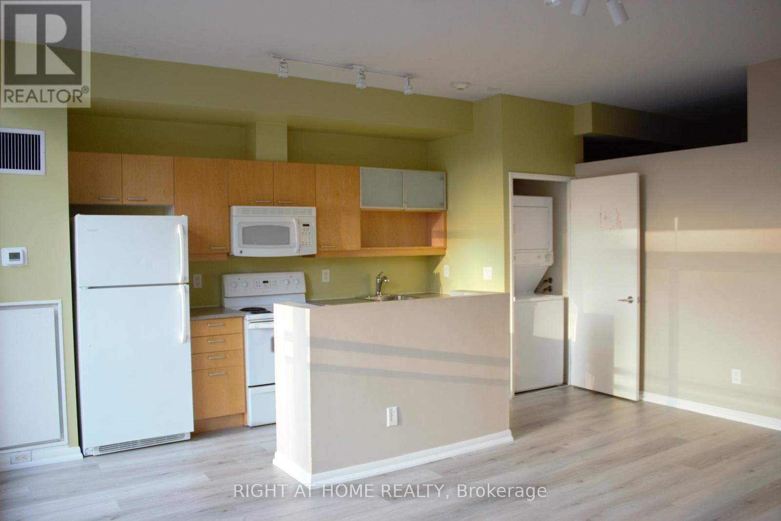 506 - 333 Adelaide Street E, Toronto, Ontario  M5A 4T4 - Photo 4 - C12200711