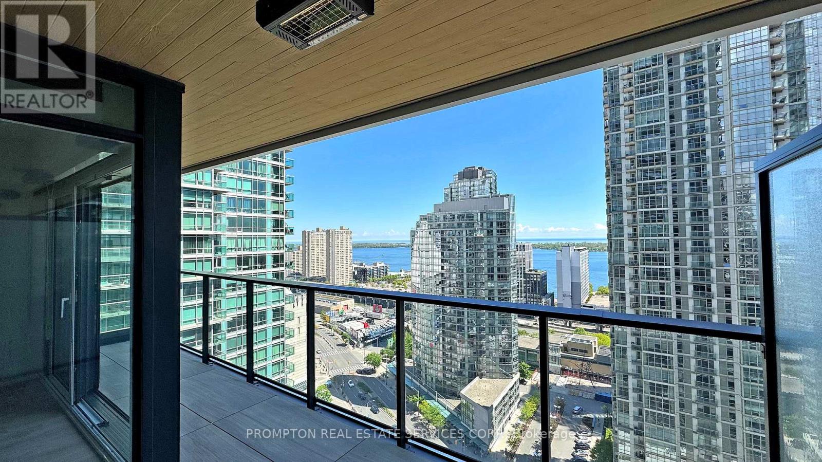 2706 - 1 Concord Cityplace Way, Toronto, Ontario  M5V 0X3 - Photo 13 - C12200712
