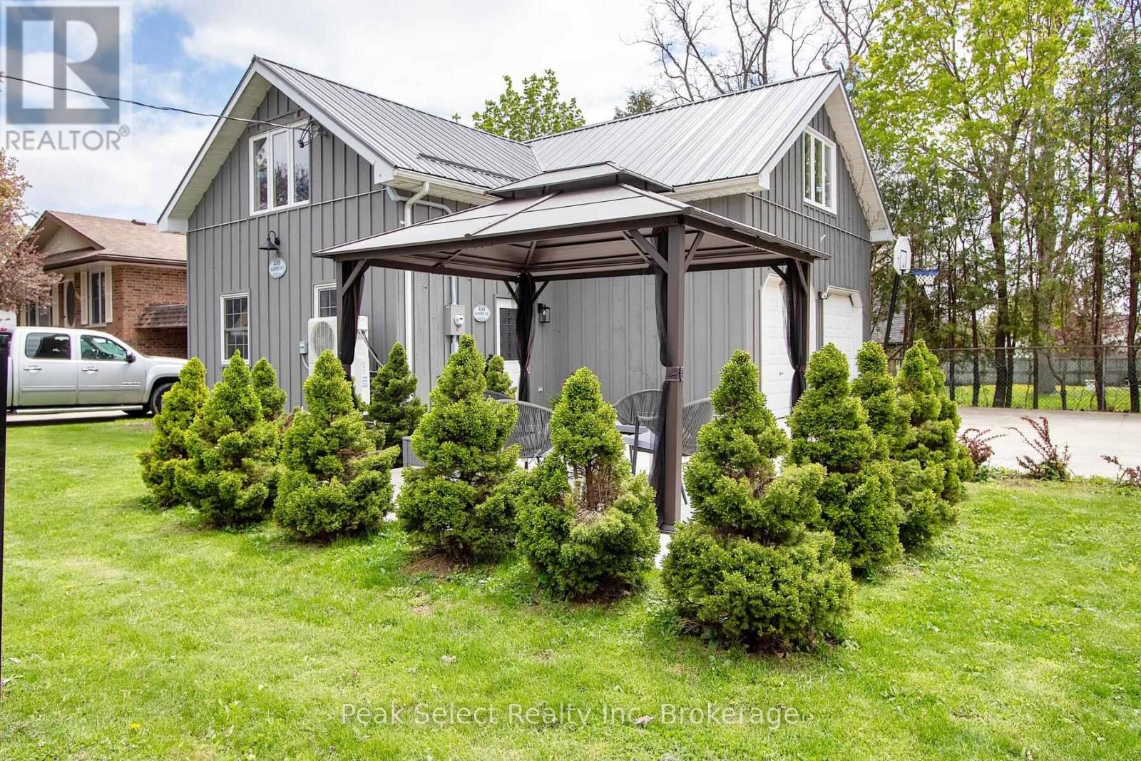 430 Albert Street, South Huron (Exeter), Ontario  N0M 1S1 - Photo 2 - X12192926