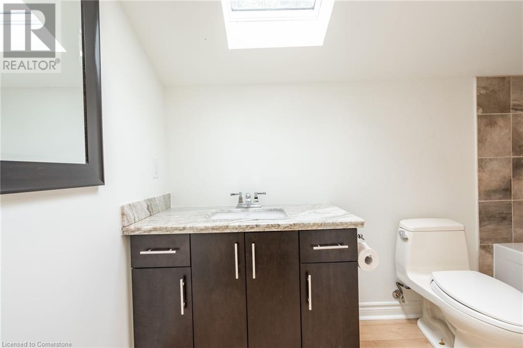 52 Barton Street W, Hamilton, Ontario  L8L 1A4 - Photo 38 - 40735651