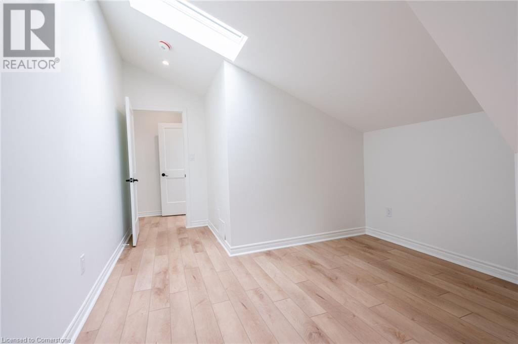 52 Barton Street W, Hamilton, Ontario  L8L 1A4 - Photo 37 - 40735651
