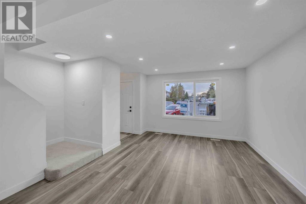 231 Falshire Way Ne, Calgary, Alberta  T3J 2B3 - Photo 9 - A2228366