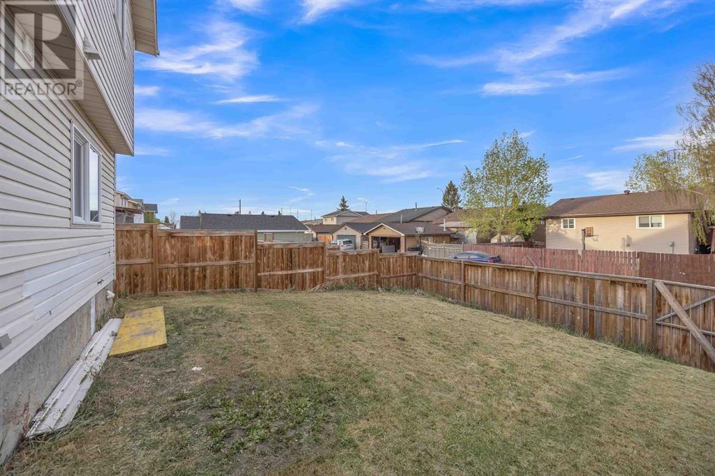 231 Falshire Way Ne, Calgary, Alberta  T3J 2B3 - Photo 37 - A2228366
