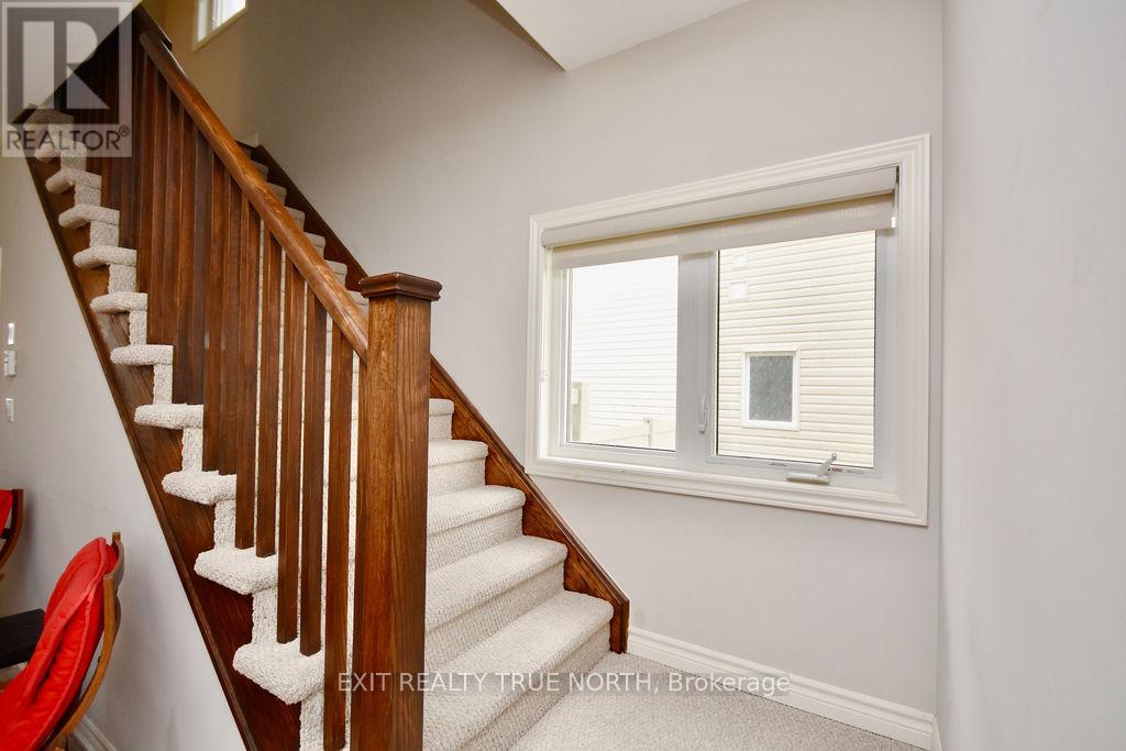 226 Springfield Crescent, Clearview (Stayner), Ontario  L0M 1S0 - Photo 17 - S12200718
