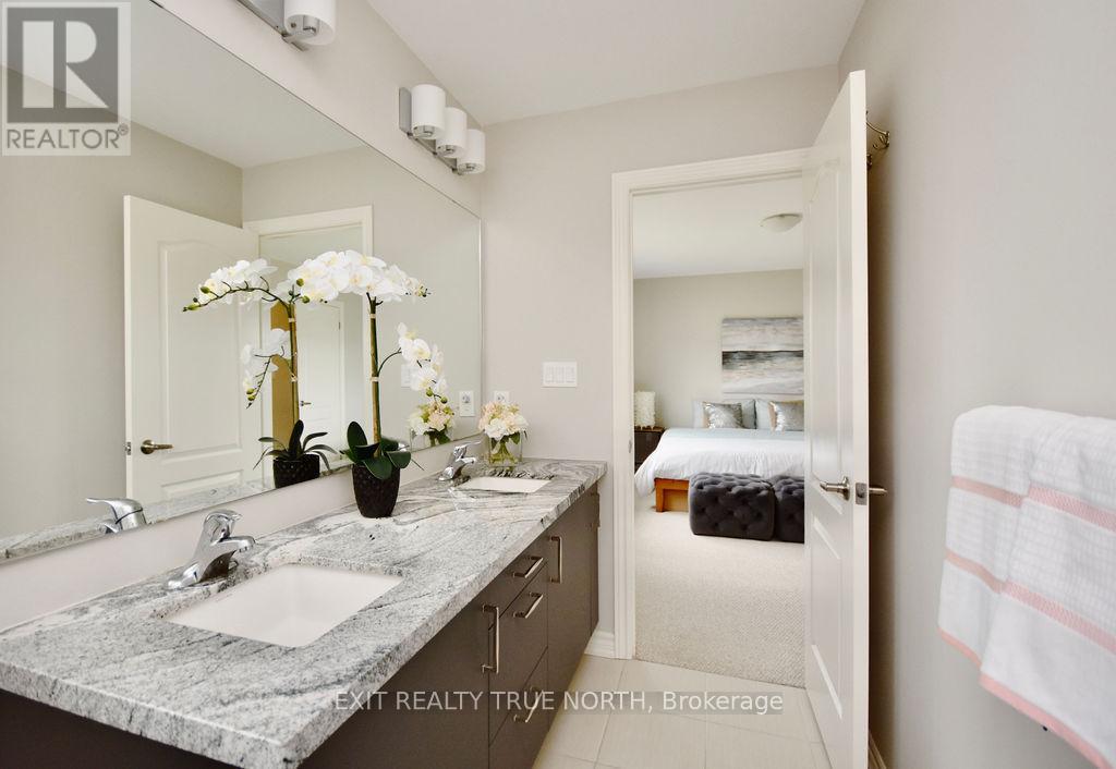 226 Springfield Crescent, Clearview, Ontario  L0M 1S0 - Photo 22 - S12200718