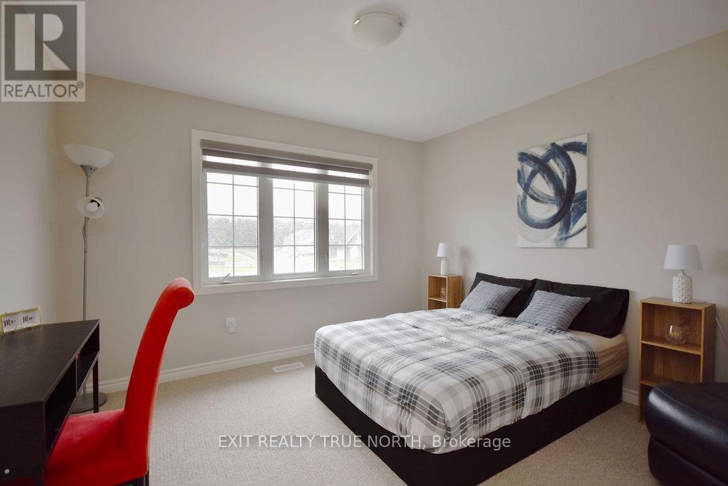 226 Springfield Crescent, Clearview, Ontario  L0M 1S0 - Photo 24 - S12200718