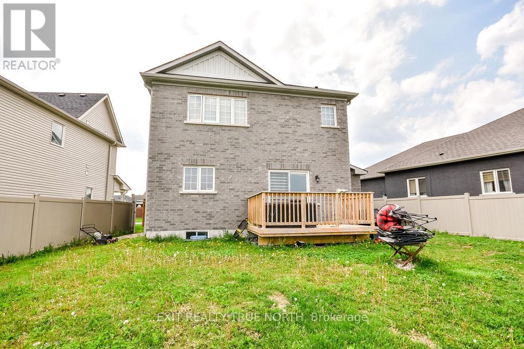 226 Springfield Crescent, Clearview (Stayner), Ontario  L0M 1S0 - Photo 29 - S12200718
