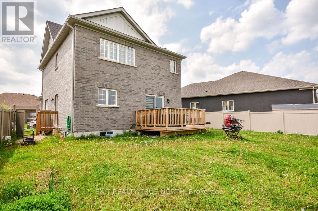 226 Springfield Crescent, Clearview (Stayner), Ontario  L0M 1S0 - Photo 30 - S12200718