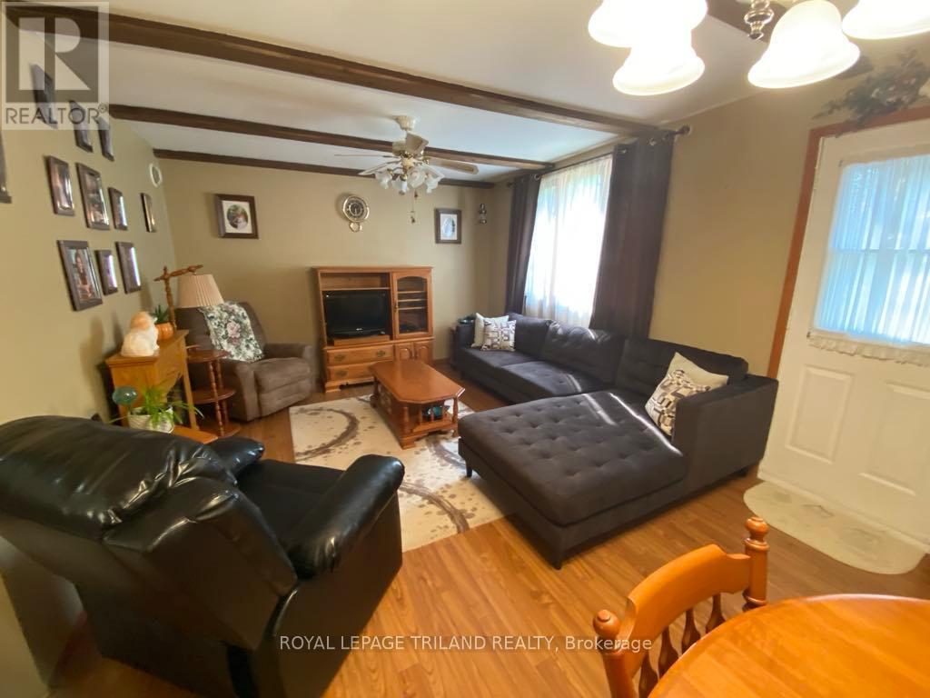 B23 - 9910 Northville Crescent, Lambton Shores, Ontario  N0M 2N0 - Photo 13 - X12200793