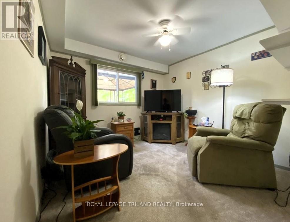 B23 - 9910 Northville Crescent, Lambton Shores, Ontario  N0M 2N0 - Photo 18 - X12200793