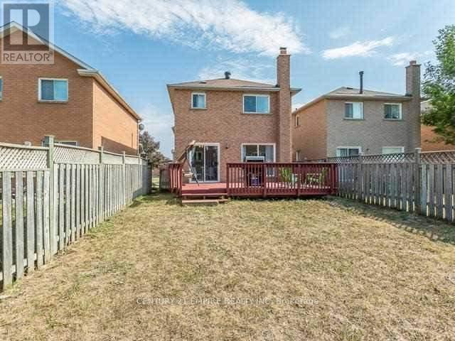 122 Muirland Crescent, Brampton, Ontario  L6X 4G2 - Photo 13 - W12200682