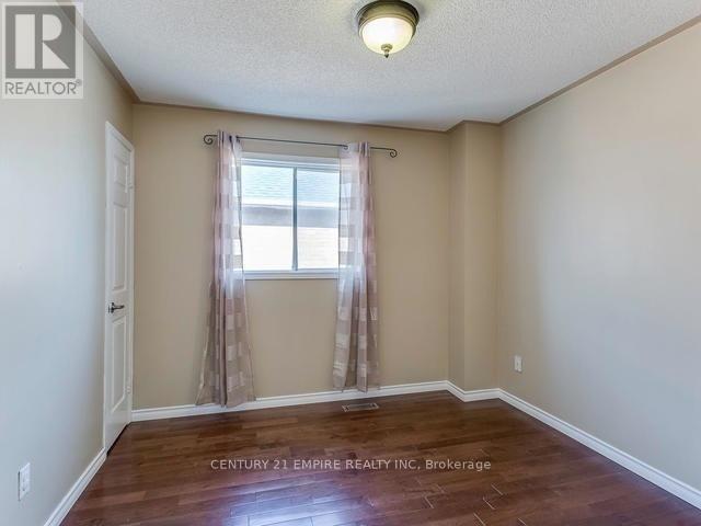 122 Muirland Crescent, Brampton, Ontario  L6X 4G2 - Photo 8 - W12200682
