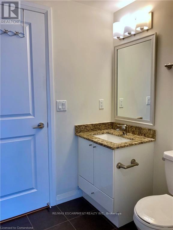 2307 - 75 Eglington Avenue W, Mississauga, Ontario  L5R 0E5 - Photo 17 - W12200684