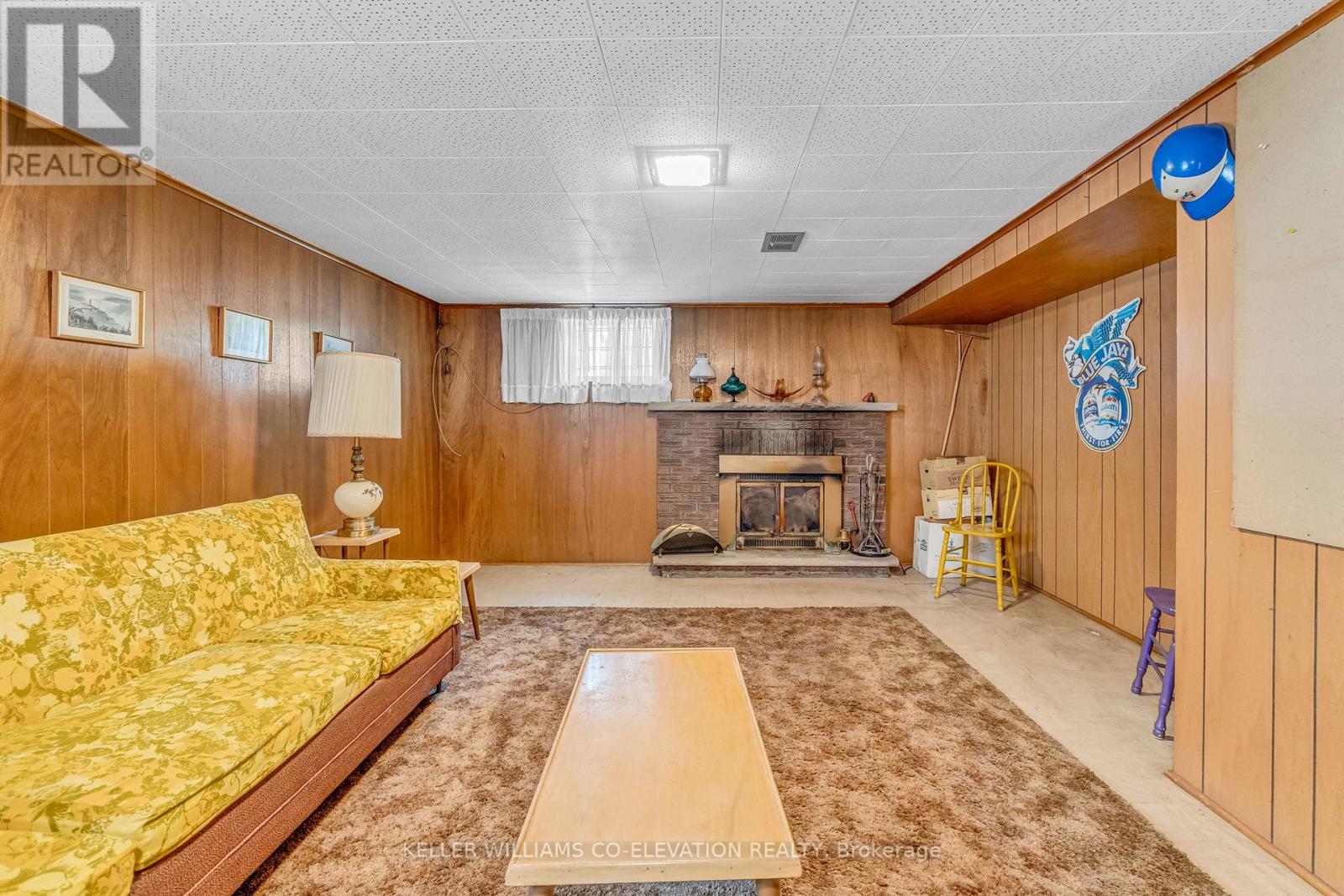 10 Robindale Avenue, Toronto, Ontario  M8W 4A9 - Photo 33 - W12200694