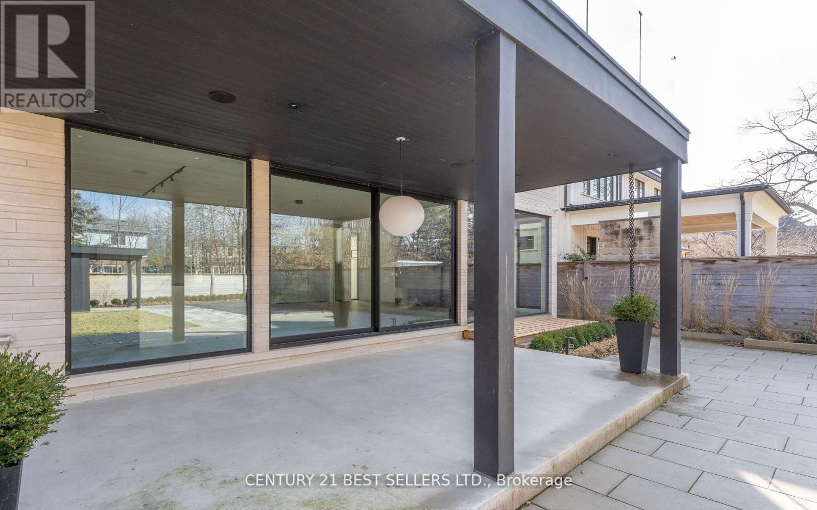 119 Cumberland Drive, Mississauga, Ontario  L5G 3N3 - Photo 37 - W12200700