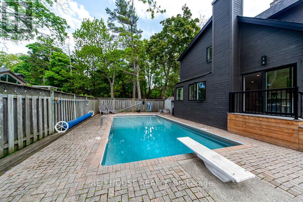 29 Pinewood Trail, Mississauga, Ontario  L5G 2L2 - Photo 34 - W12188840