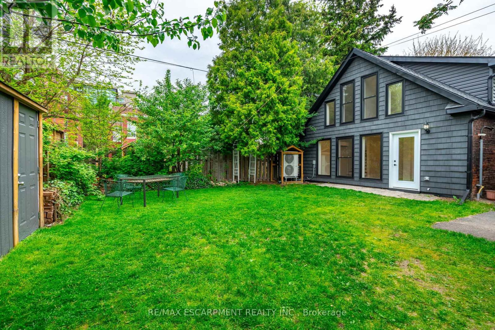 52 Barton Street W, Hamilton, Ontario  L8L 1A4 - Photo 28 - X12185744