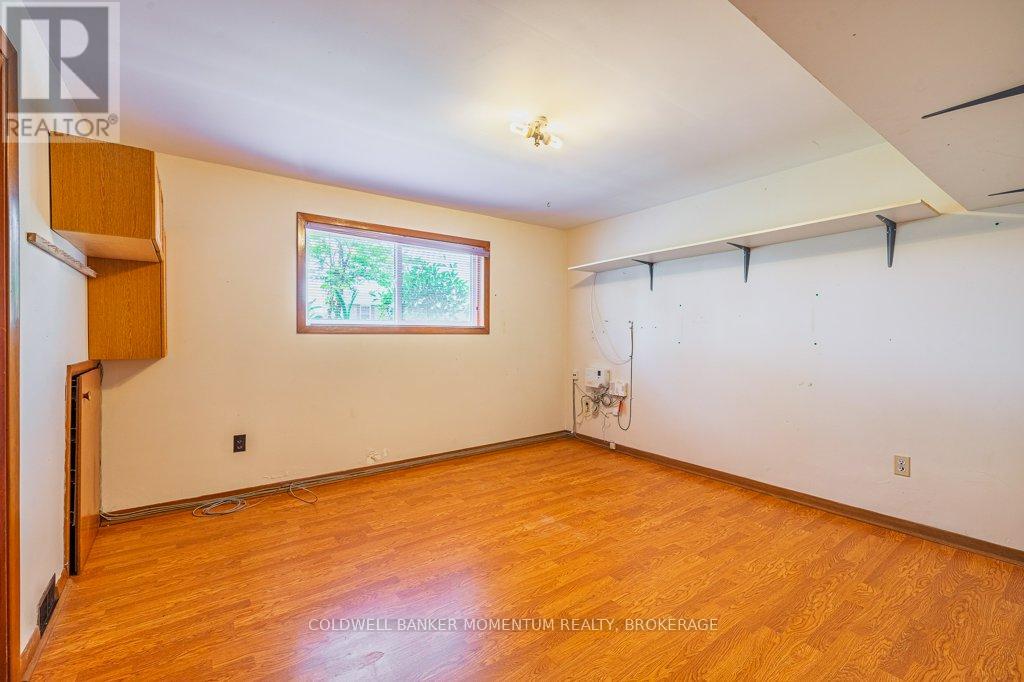 82 Mcdonald Avenue, Thorold (Thorold Downtown), Ontario  L2V 3E7 - Photo 29 - X12200740