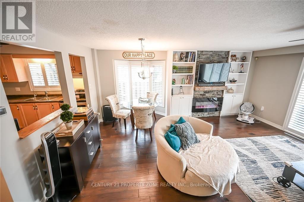 40 Frances Avenue, Hamilton, Ontario  L8E 5V6 - Photo 12 - X12200686