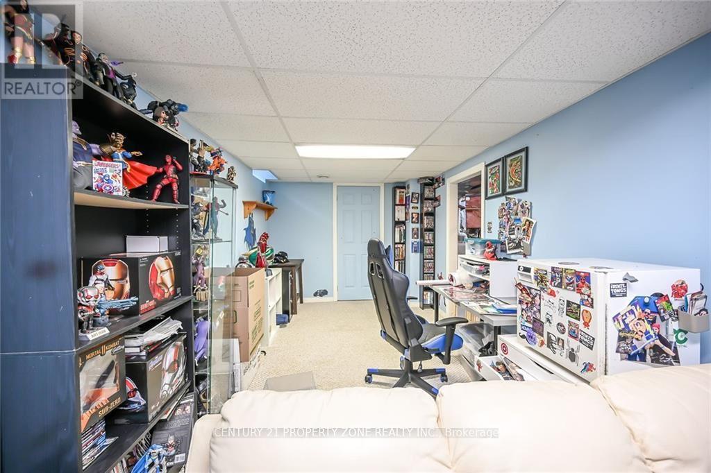 40 Frances Avenue, Hamilton, Ontario  L8E 5V6 - Photo 22 - X12200686
