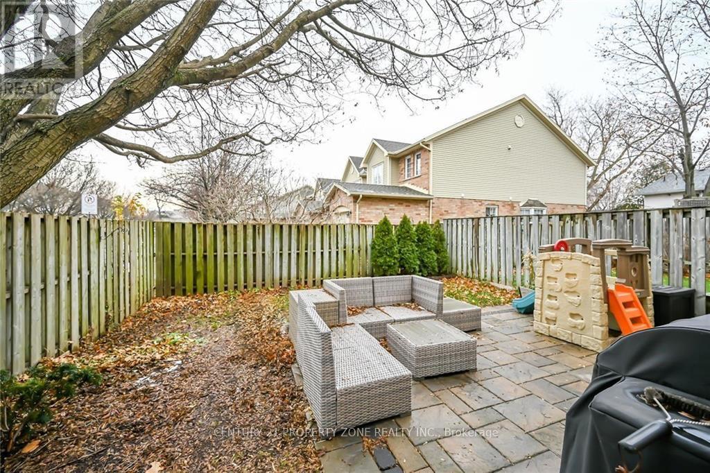 40 Frances Avenue, Hamilton, Ontario  L8E 5V6 - Photo 37 - X12200686