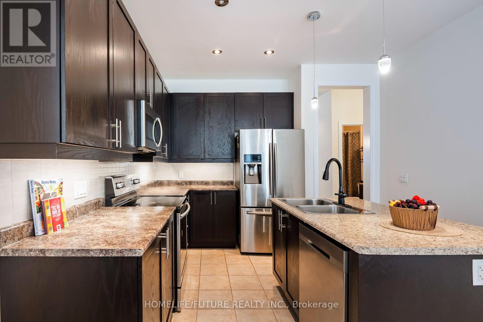 544 Brett Street, Shelburne, Ontario  L9V 3V5 - Photo 10 - X12200691