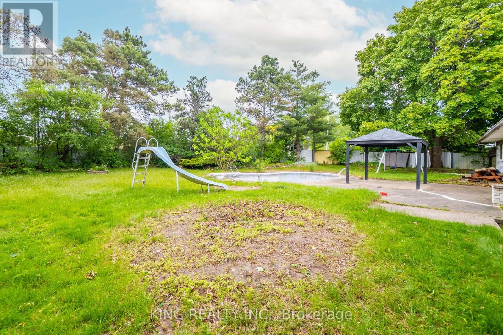 1761 Daleview Crescent, Cambridge, Ontario  N3H 4R4 - Photo 45 - X12200704