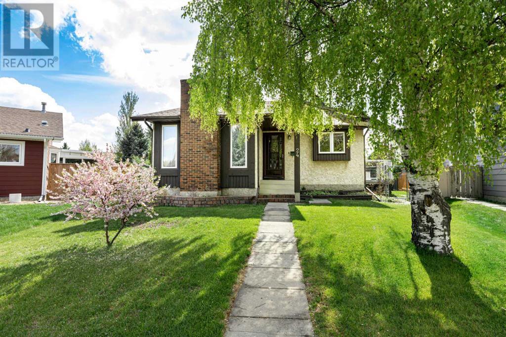 Property at 24 Caswell Close image 1