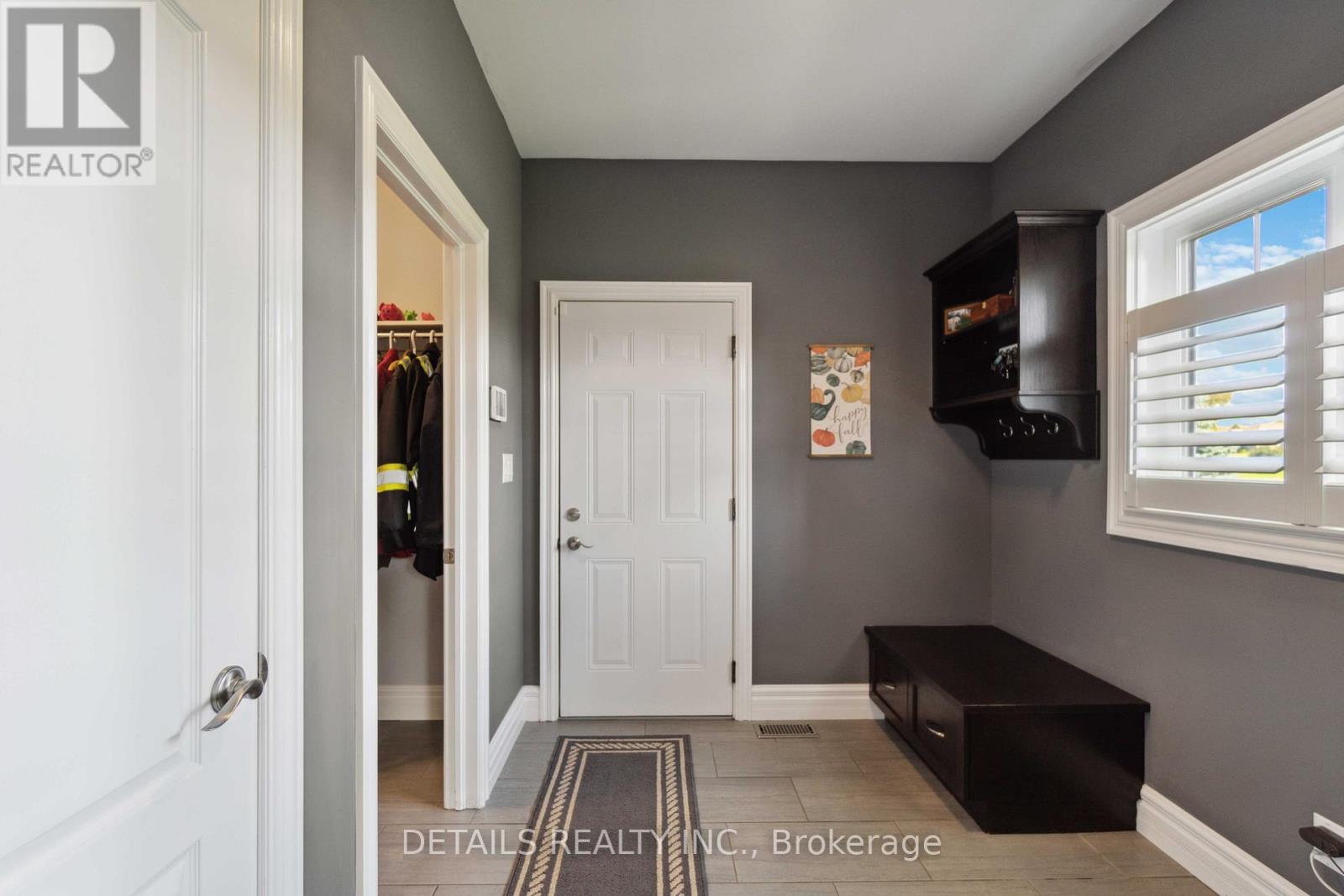 176 Malcolms Way, Beckwith, Ontario  K7A 4S7 - Photo 5 - X12200746