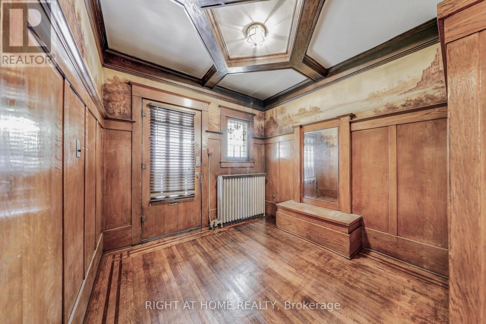 Property at 67 OAKWOOD AVENUE image 2