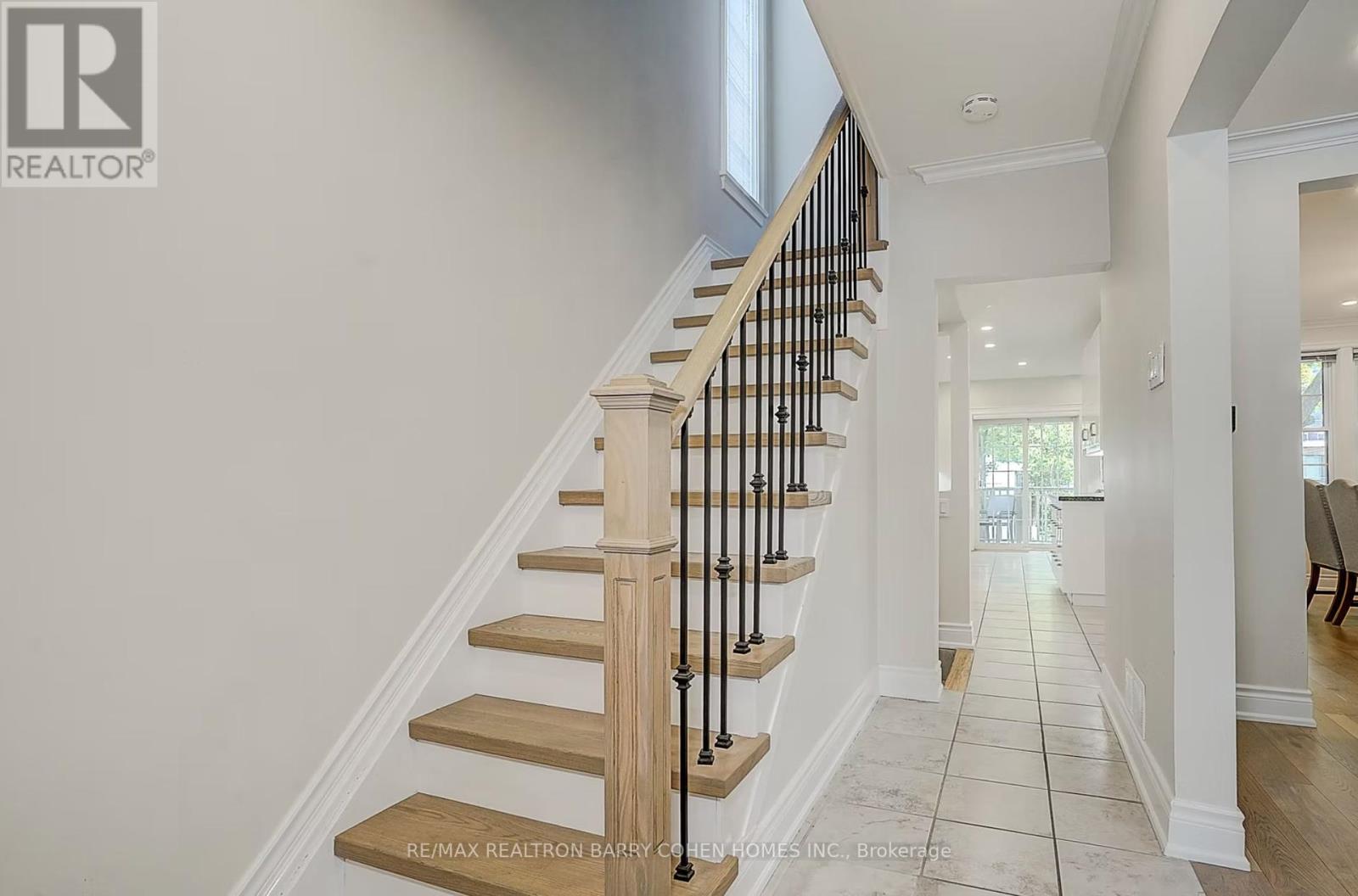 107 Braemar Avenue, Toronto, Ontario  M5P 2L3 - Photo 13 - C12200752