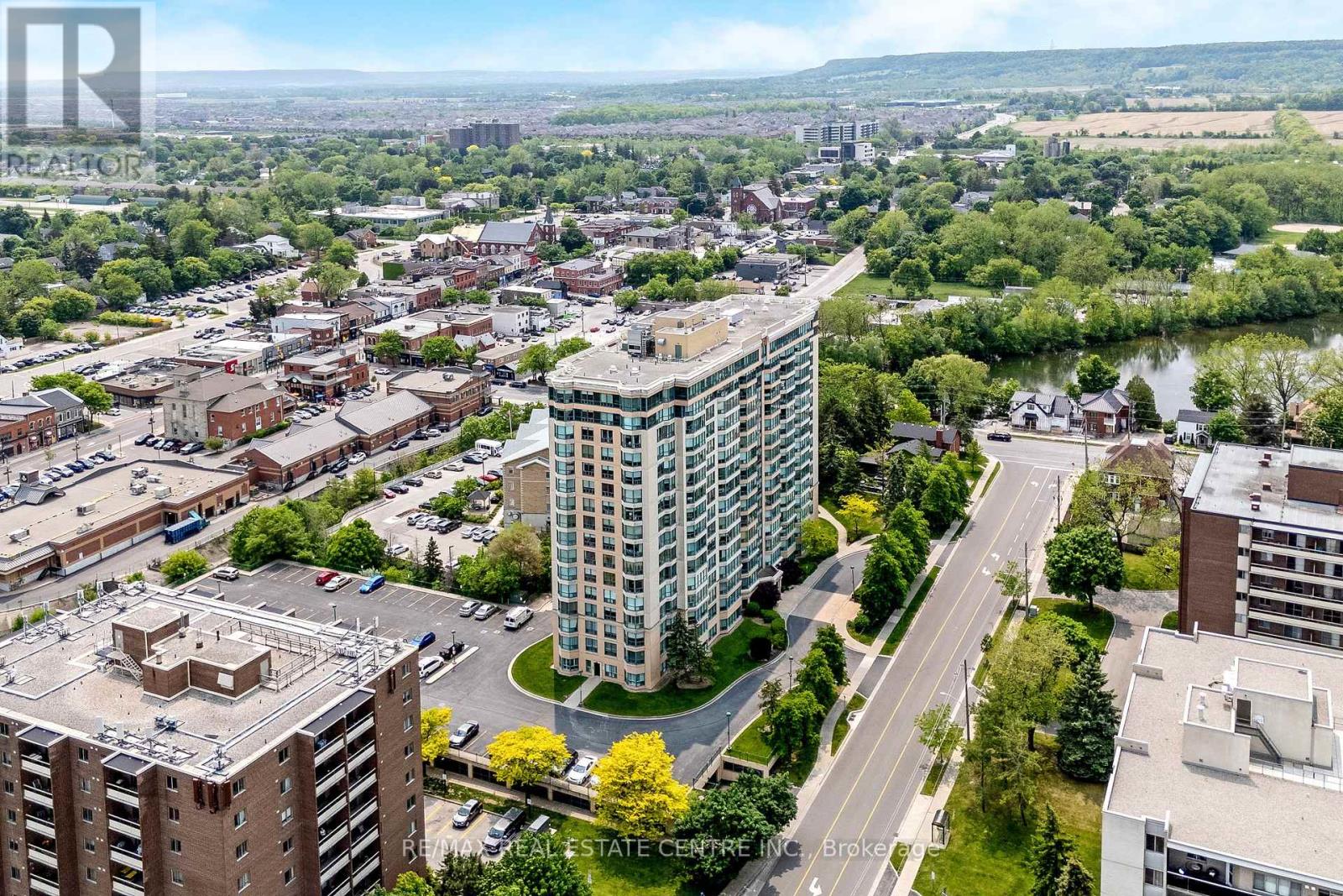 Ss01 - 100 Millside Drive, Milton, Ontario  L9T 5E2 - Photo 47 - W12200538