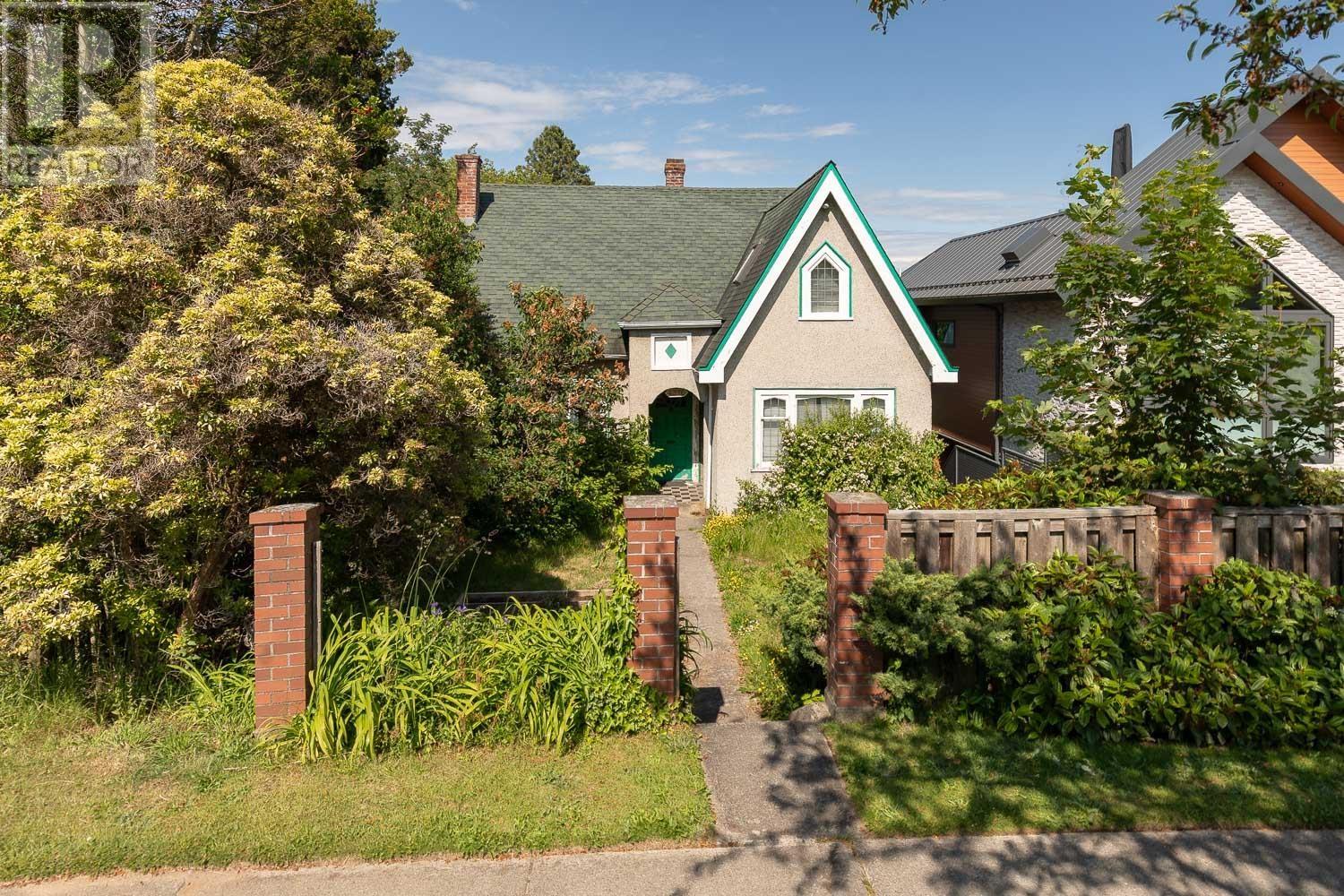 4376 QUESNEL DRIVE, vancouver, British Columbia