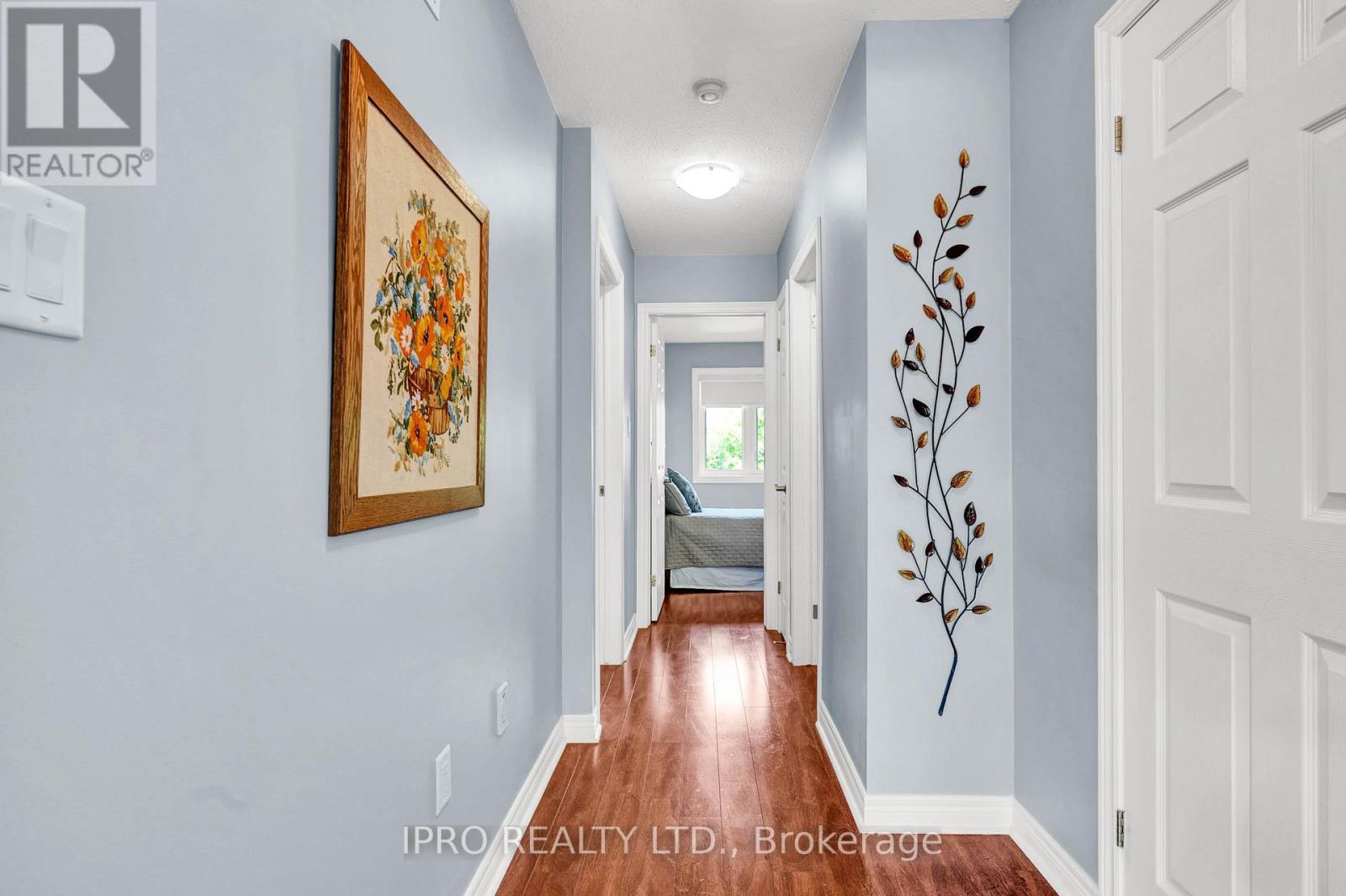 1259 Stephenson Drive, Burlington, Ontario  L7S 2B3 - Photo 14 - W12200732