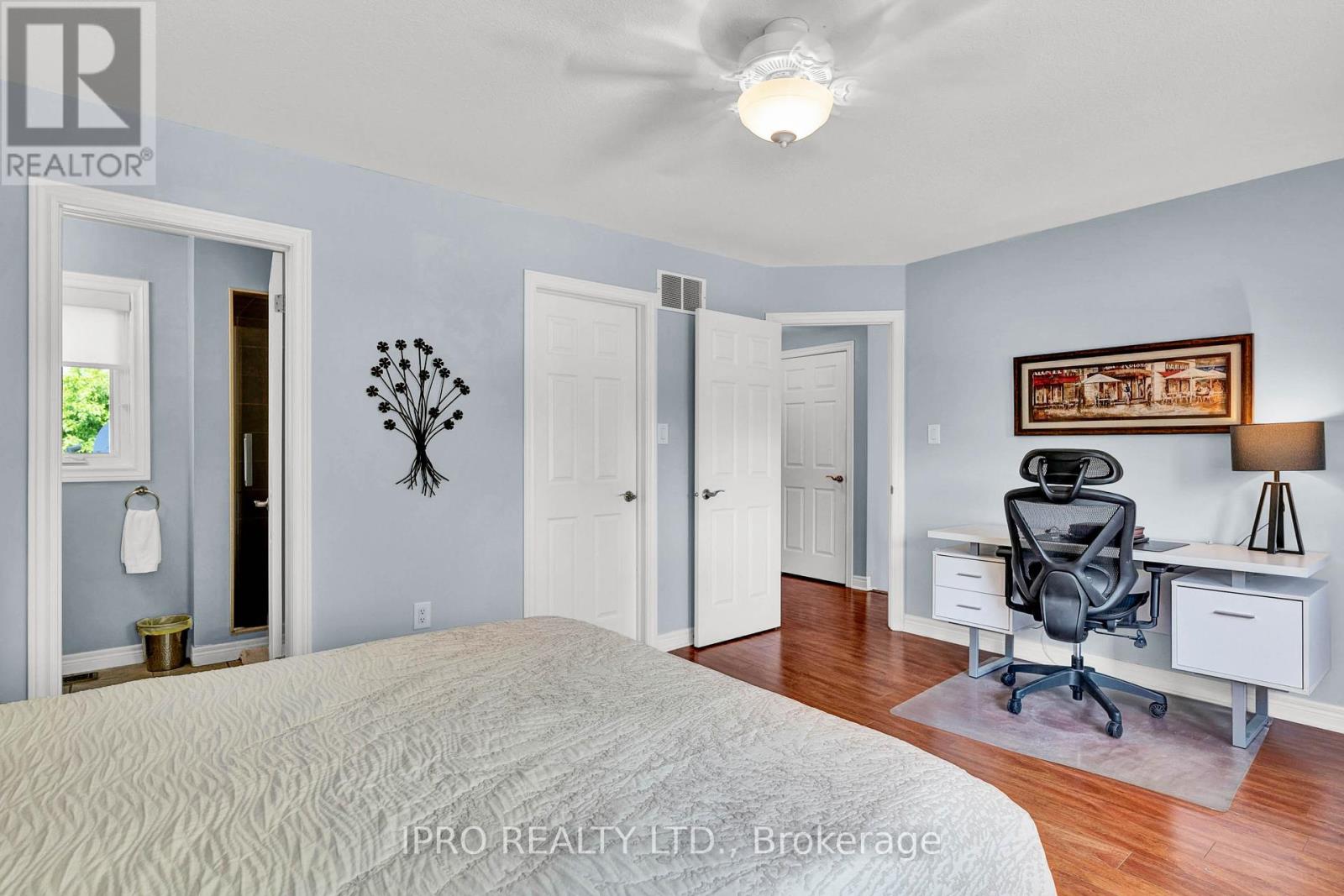 1259 Stephenson Drive, Burlington, Ontario  L7S 2B3 - Photo 16 - W12200732